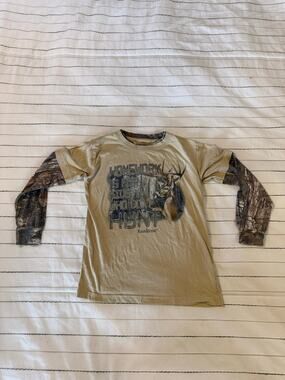 Realtree Kids Camo Long Sleeve Hunting Deer Graphic Shirt- S
